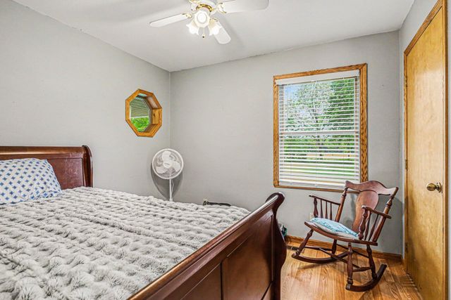 22180 Redfield Street, Edwardsburg, MI 49112