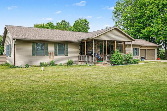 22180 Redfield Street, Edwardsburg, MI 49112