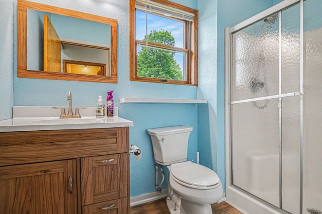 22180 Redfield Street, Edwardsburg, MI 49112