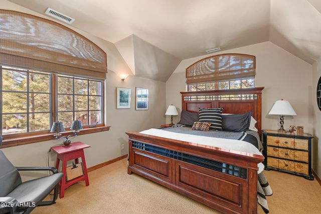 1713 E SOLITUDE Court, Flagstaff, AZ 86005