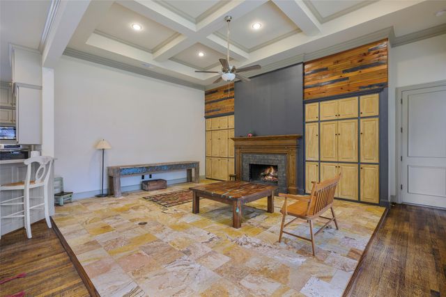 13222 Cedar Lane, Farmers Branch, TX 75234