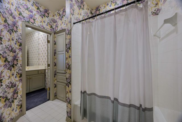 13222 Cedar Lane, Farmers Branch, TX 75234