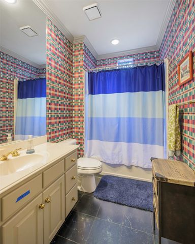 13222 Cedar Lane, Farmers Branch, TX 75234