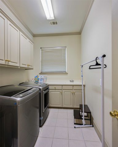 13222 Cedar Lane, Farmers Branch, TX 75234