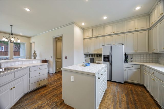 13222 Cedar Lane, Farmers Branch, TX 75234