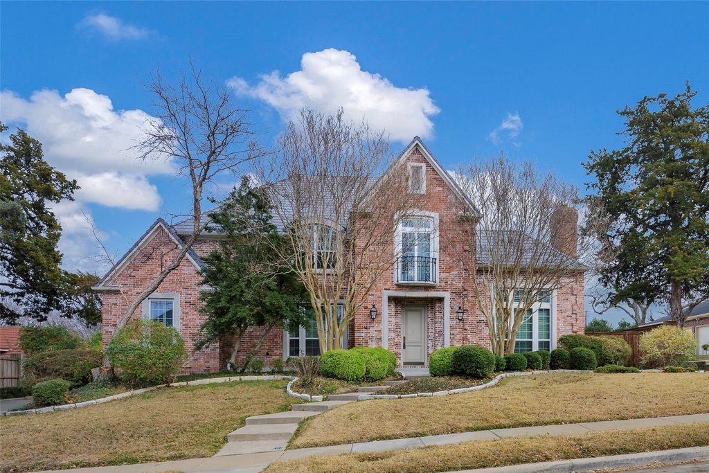 13222 Cedar Lane, Farmers Branch, TX 75234