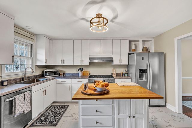 4544 Rosecrest RD, Roanoke, VA 24018