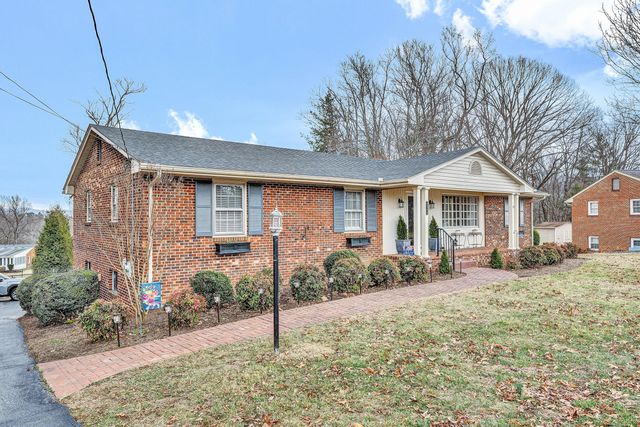 4544 Rosecrest RD, Roanoke, VA 24018