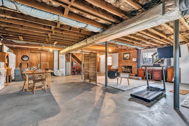 4544 Rosecrest RD, Roanoke, VA 24018