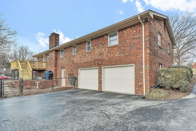 4544 Rosecrest RD, Roanoke, VA 24018