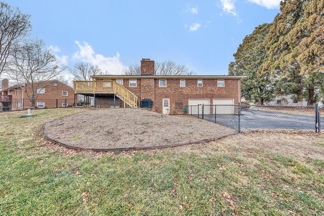 4544 Rosecrest RD, Roanoke, VA 24018