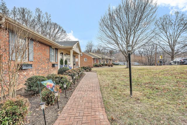4544 Rosecrest RD, Roanoke, VA 24018