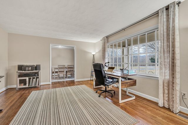 4544 Rosecrest RD, Roanoke, VA 24018