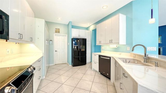 4160 MACKAY FALLS TERRACE, Sarasota, FL 34243