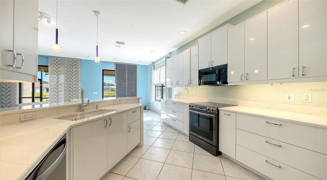 4160 MACKAY FALLS TERRACE, Sarasota, FL 34243