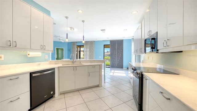 4160 MACKAY FALLS TERRACE, Sarasota, FL 34243