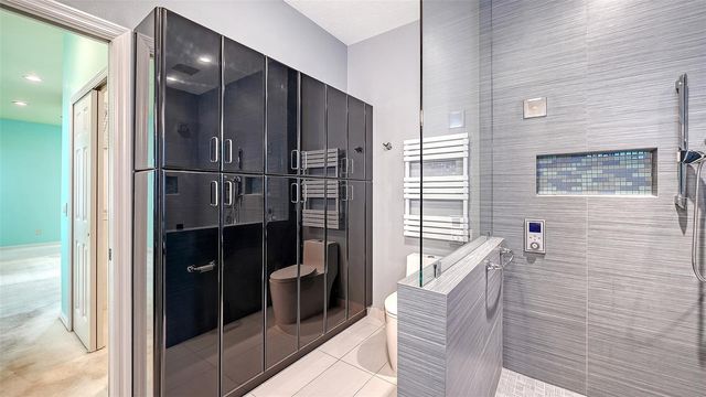 4160 MACKAY FALLS TERRACE, Sarasota, FL 34243