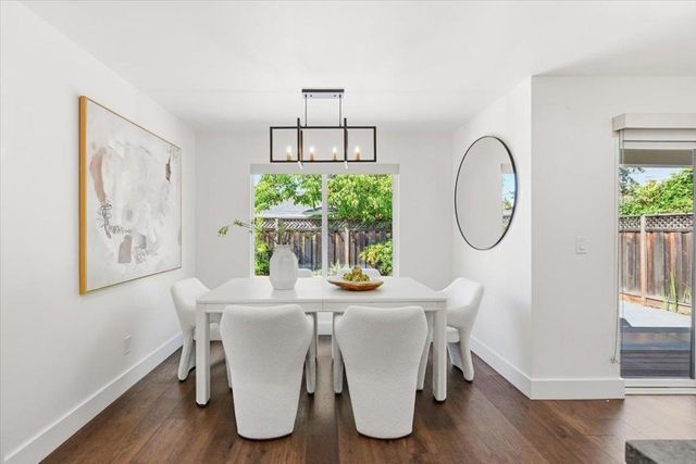 1532 Todd Street, Mountain View, CA 94040