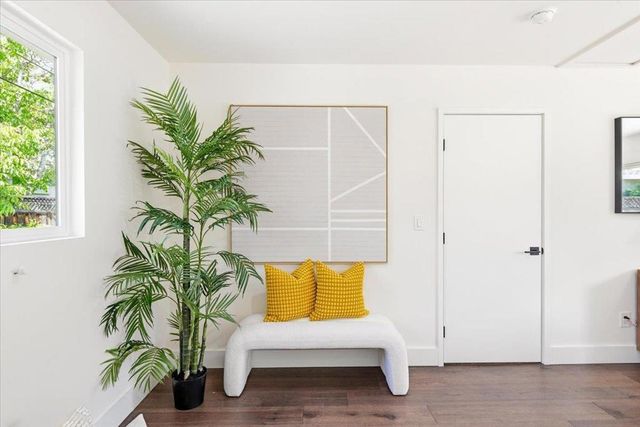 1532 Todd Street, Mountain View, CA 94040