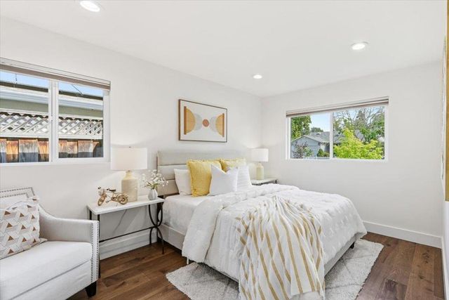 1532 Todd Street, Mountain View, CA 94040