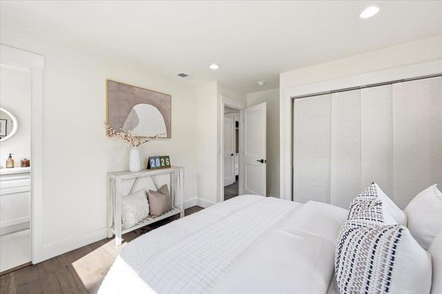 1532 Todd Street, Mountain View, CA 94040