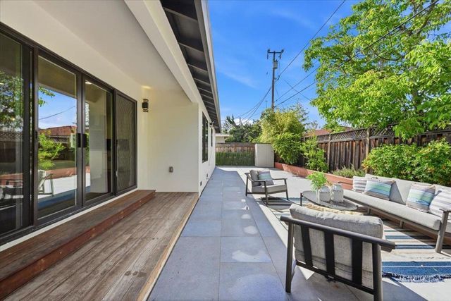 1532 Todd Street, Mountain View, CA 94040