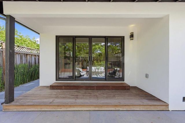 1532 Todd Street, Mountain View, CA 94040