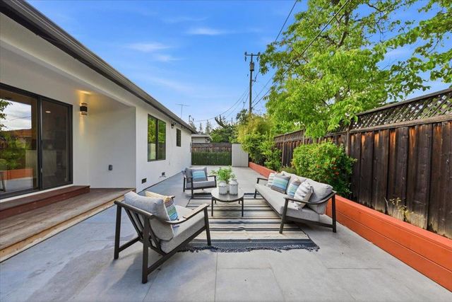 1532 Todd Street, Mountain View, CA 94040