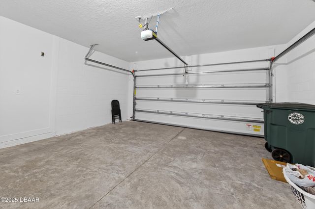 284 Links Terrace Boulevard, Daytona Beach, FL 32124