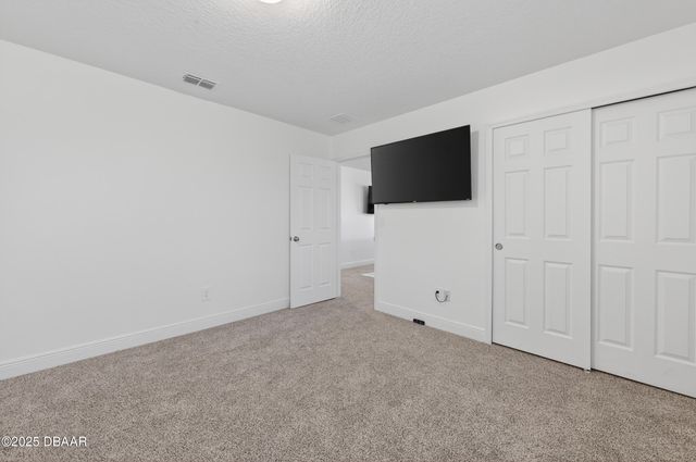 284 Links Terrace Boulevard, Daytona Beach, FL 32124