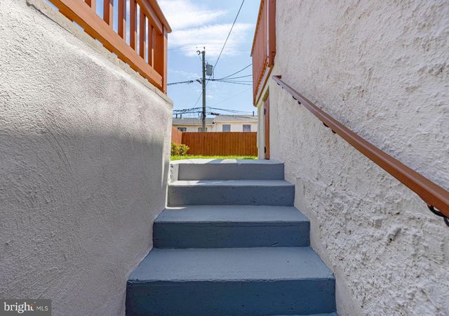 701 ROUNDVIEW RD, Baltimore, MD 21225