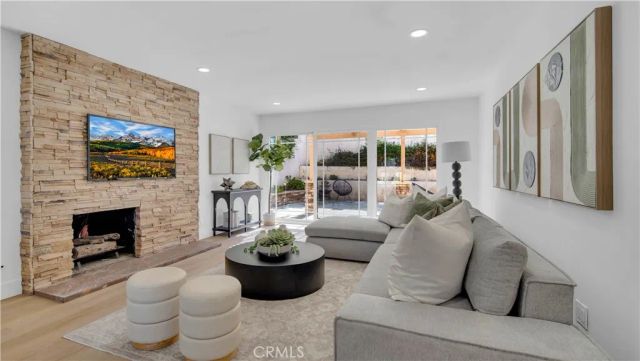 13672 Typee, Irvine, CA 92620