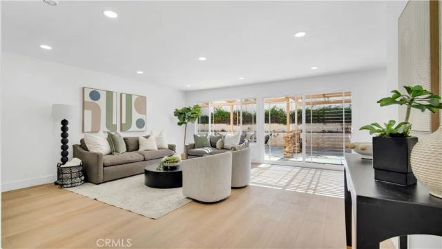 13672 Typee, Irvine, CA 92620