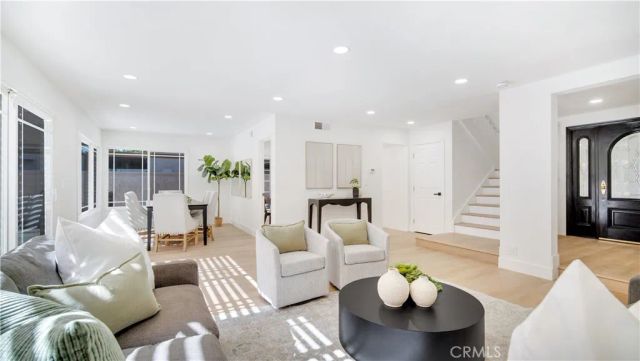 13672 Typee, Irvine, CA 92620