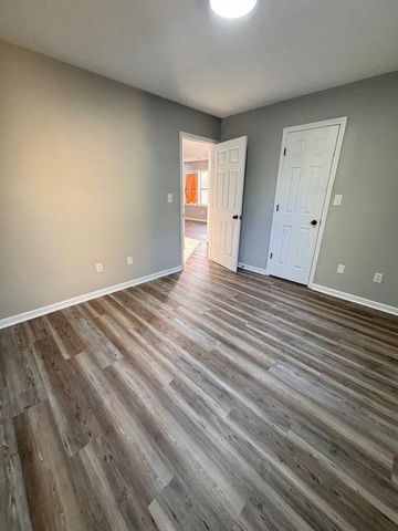 2858 Woodland Avenue, Columbus, OH 43224