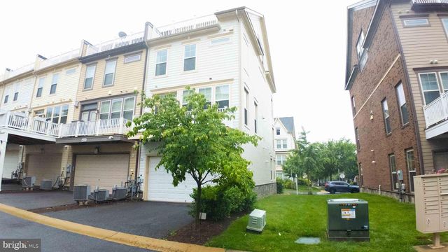 404 HENDRIX AVE, Gaithersburg, MD 20878