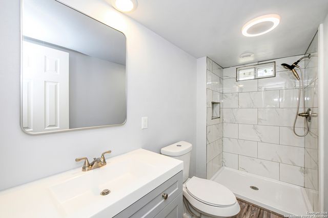 600 Dawnridge Drive, Poteet, TX 78065