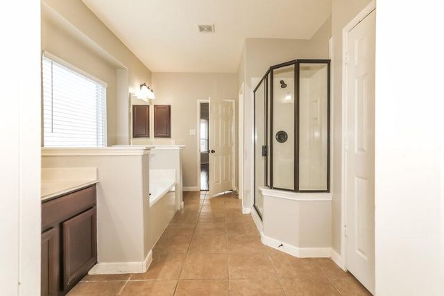 17427 Stamford Oaks Drive, Tomball, TX 77377