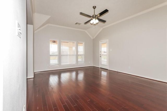 17427 Stamford Oaks Drive, Tomball, TX 77377