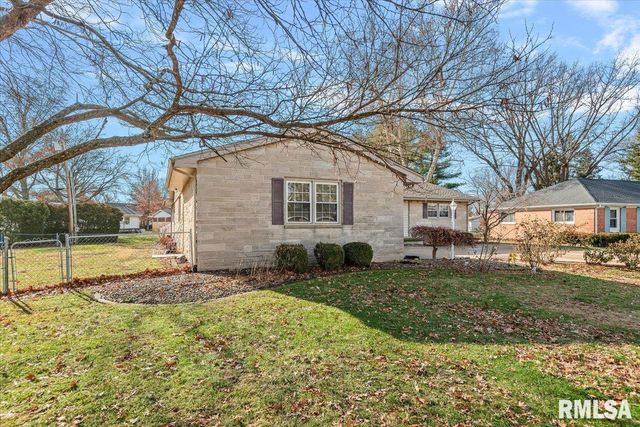 2308 WESTVIEW Drive, Springfield, IL 62704