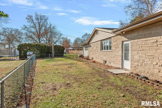 2308 WESTVIEW Drive, Springfield, IL 62704