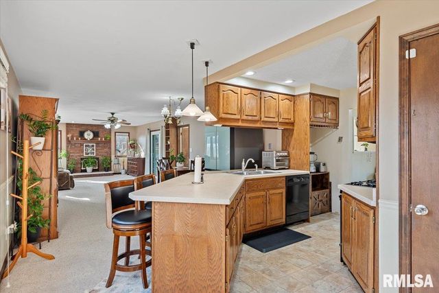 2308 WESTVIEW Drive, Springfield, IL 62704