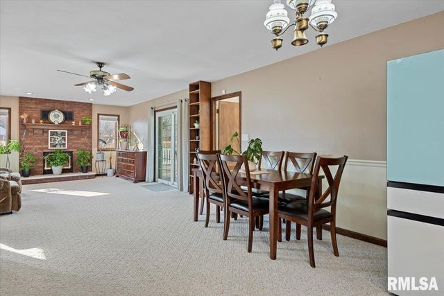 2308 WESTVIEW Drive, Springfield, IL 62704