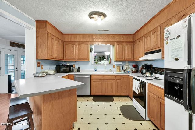 2176 W Lake Keziah Drive, Southport, NC 28461