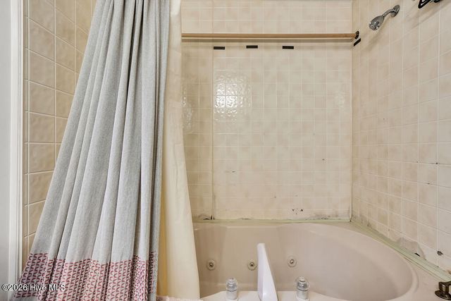 2176 W Lake Keziah Drive, Southport, NC 28461