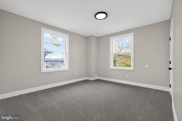 106 S BROAD ST, Penns Grove, NJ 08069