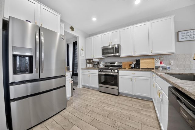 15014 Timberson Ridge Lane, Houston, TX 77090