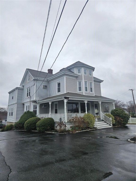 136 W. Main Road Suite 1, Middletown, RI 02842