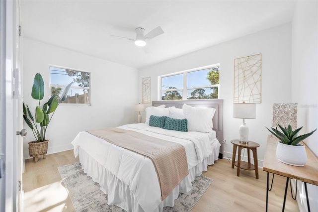 1792 77TH AVENUE N, St Petersburg, FL 33702