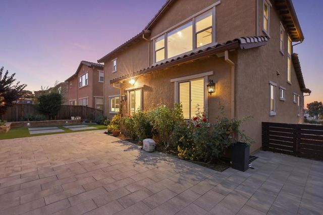 1452 Cottlestone Court, San Jose, CA 95121